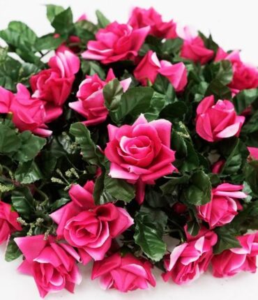 3D Chain Rose Garland - Fuchsia