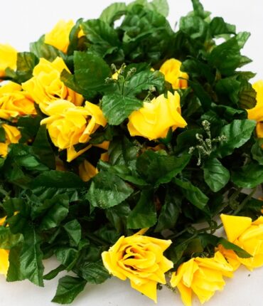 3D Chain Rose Garland - Yellow