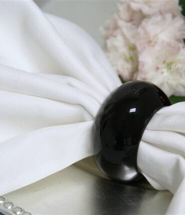 Black Napkin Rings (Acrylic)
