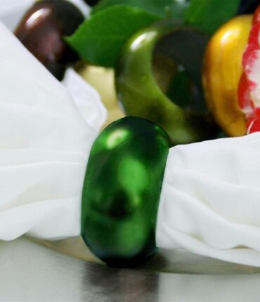 Green Napkin Rings (Acrylic)